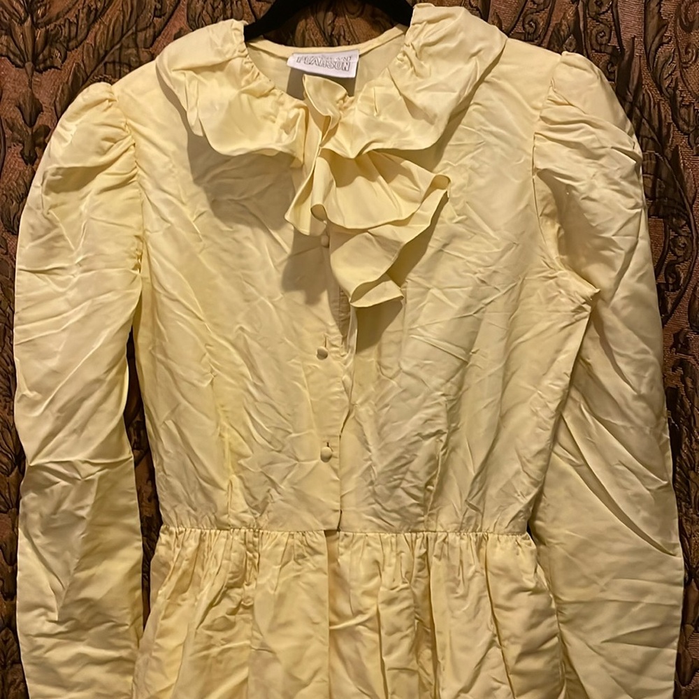 William Pearson YELLOW Ruffle button front M L 8/10 VINTAGE classic